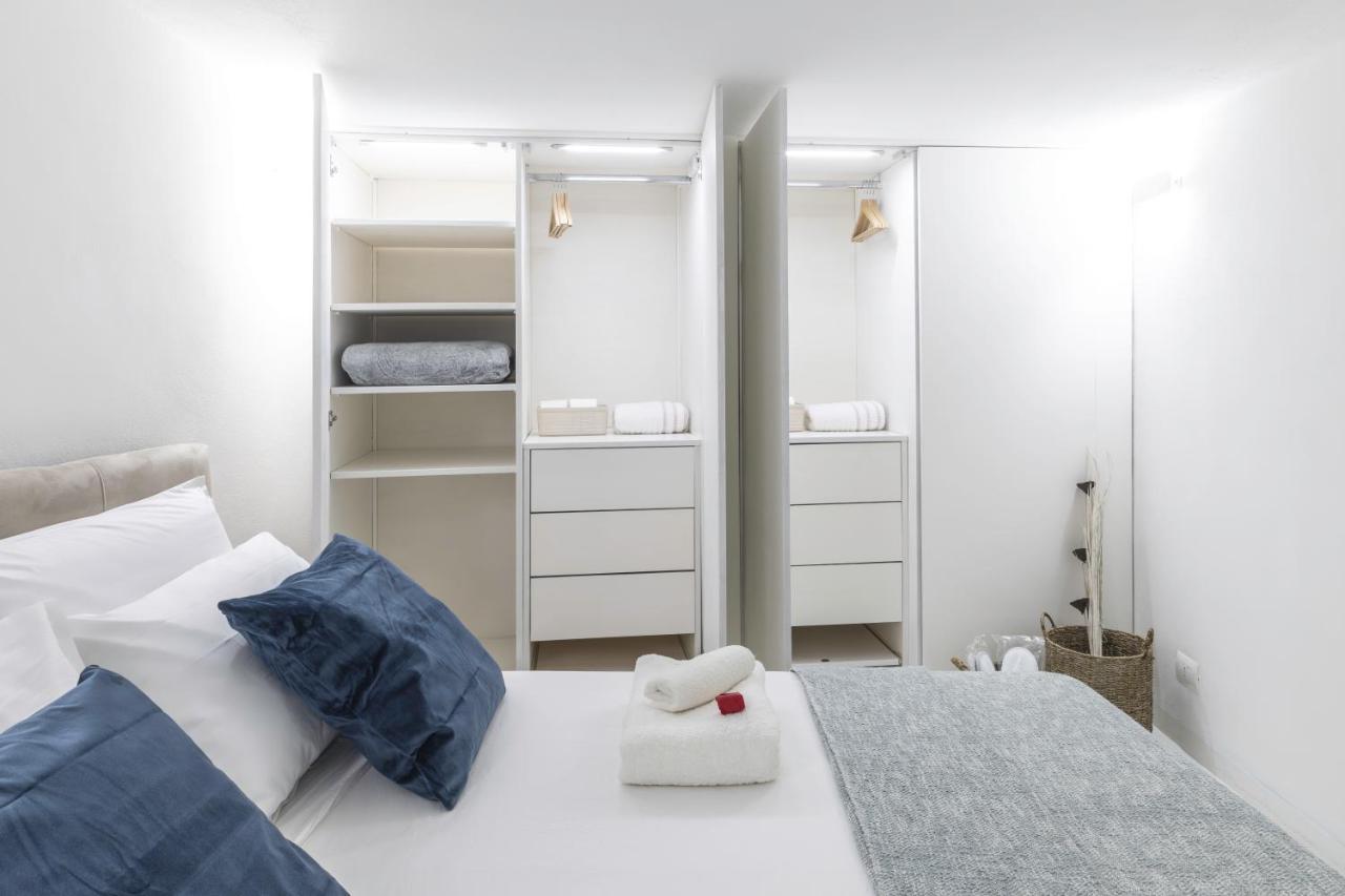 Casa Vacanze Nel Cuore Di カリアリ エクステリア 写真